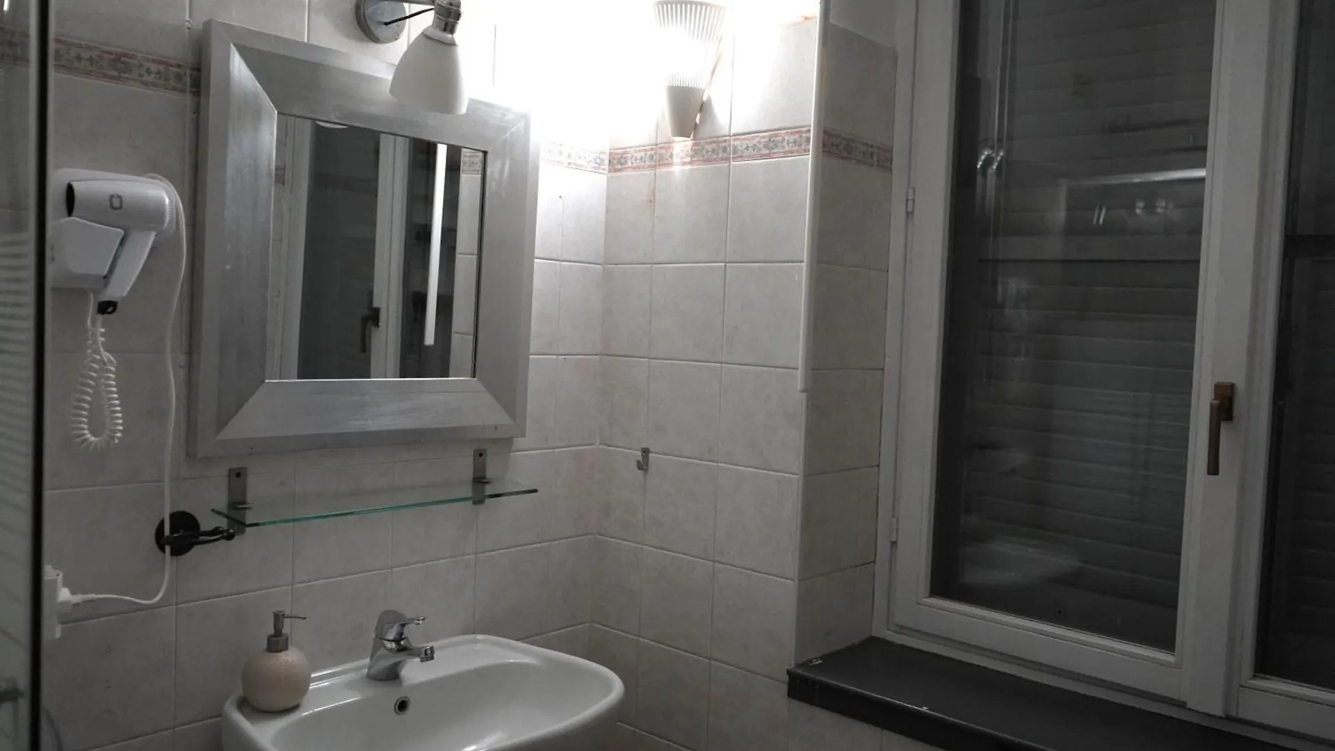 Apartamento Navigli-Darsena In The Heart Of The City Milán Italia